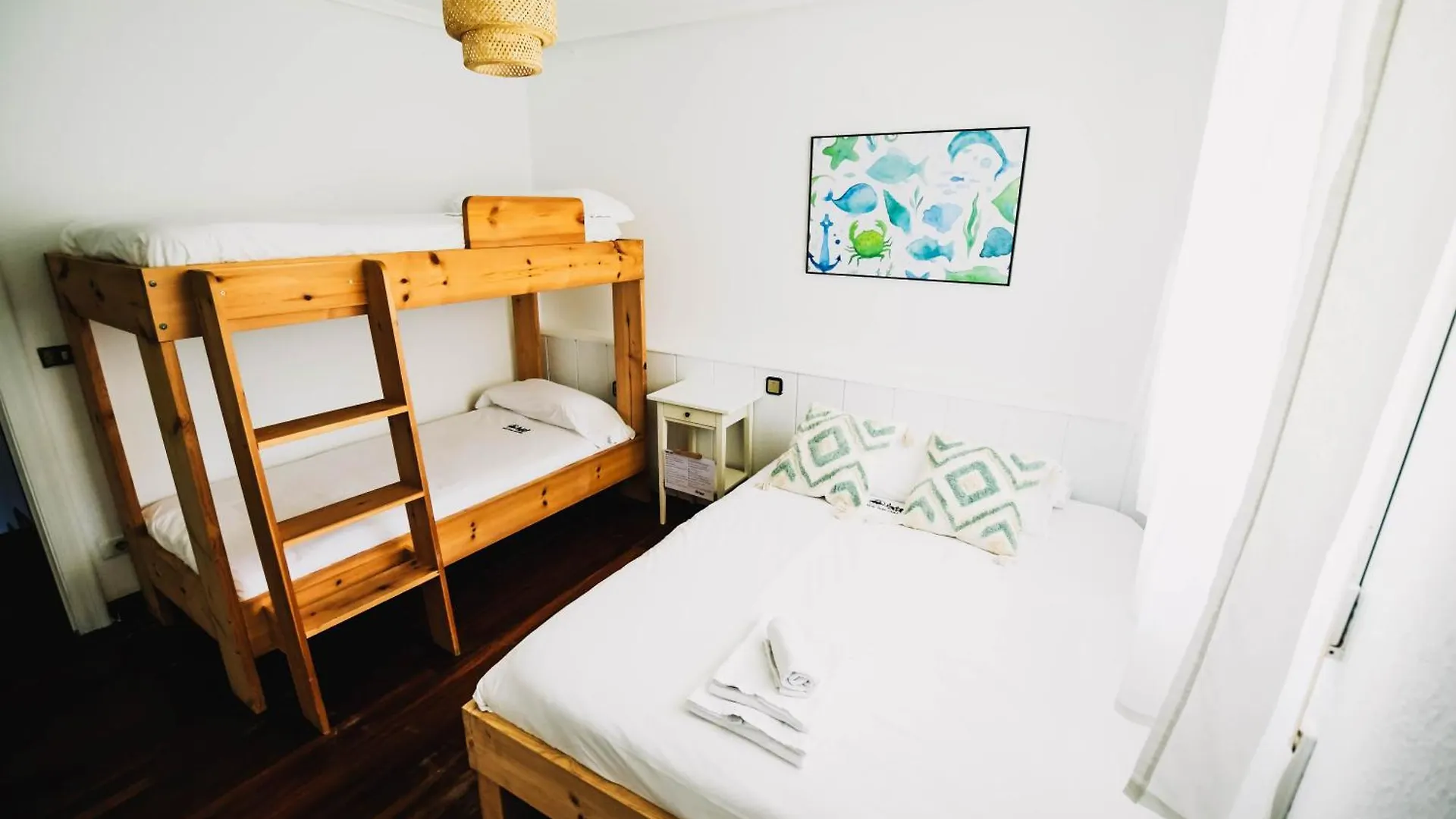 Loredo Surf House Gasthof